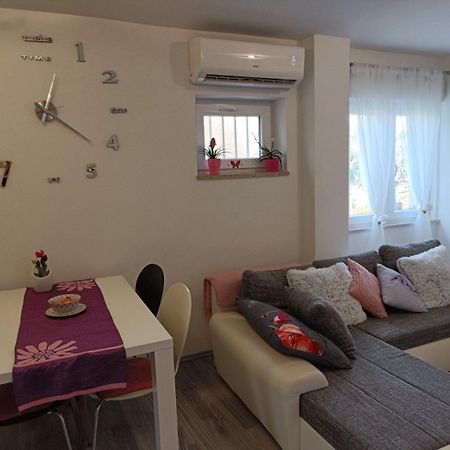 Apartments Mary & Free Parking Rovinj Chambre photo