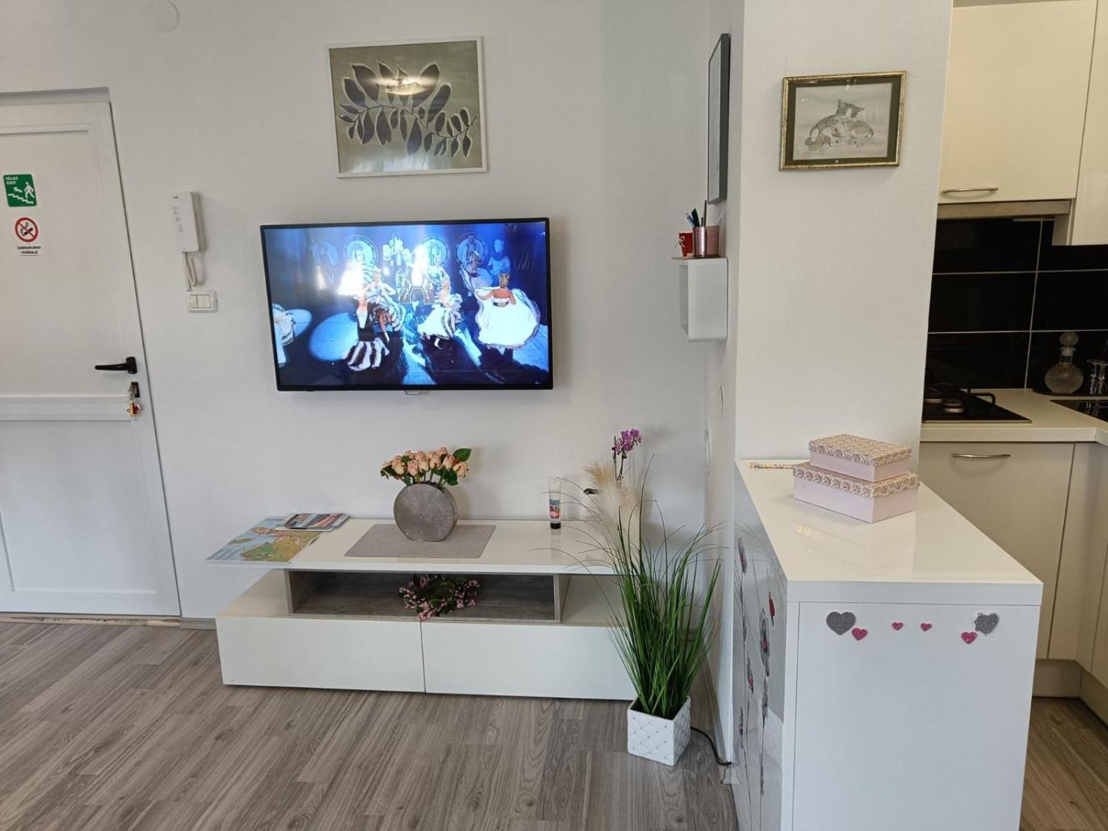 Apartments Mary & Free Parking Rovinj Chambre photo