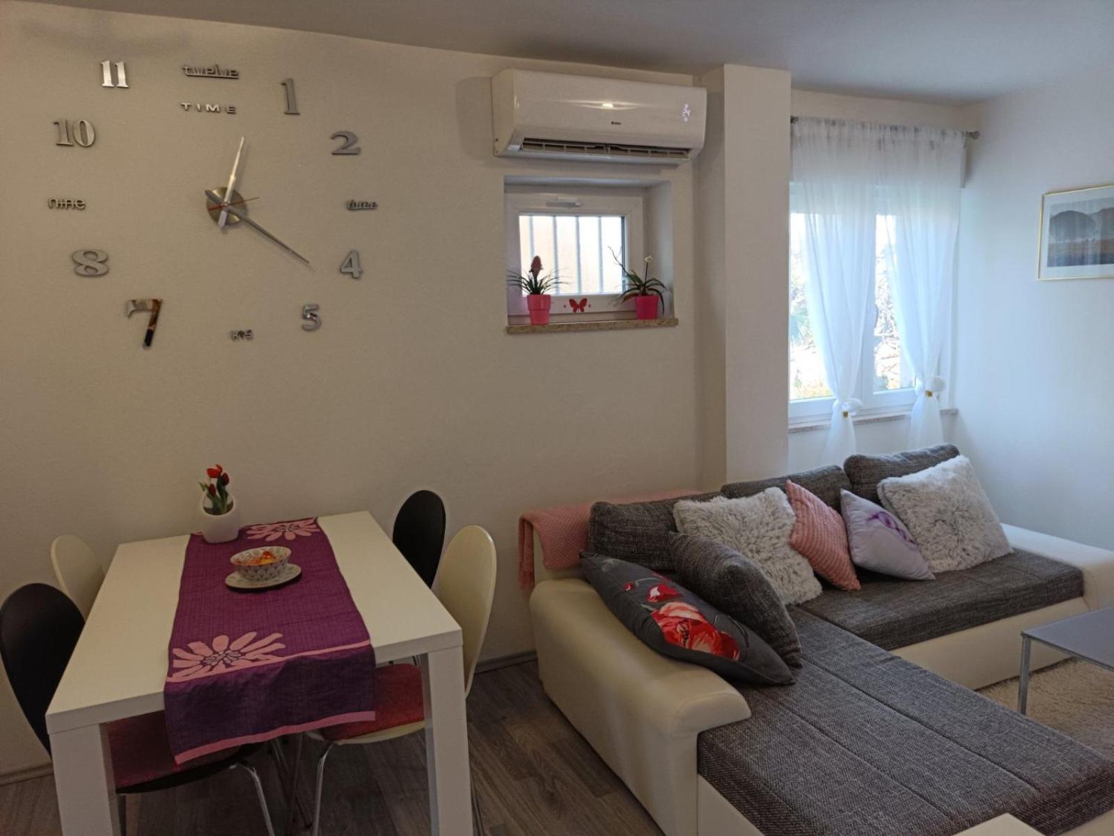 Apartments Mary & Free Parking Rovinj Chambre photo